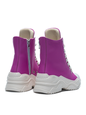 REBEL HIGH – Leather