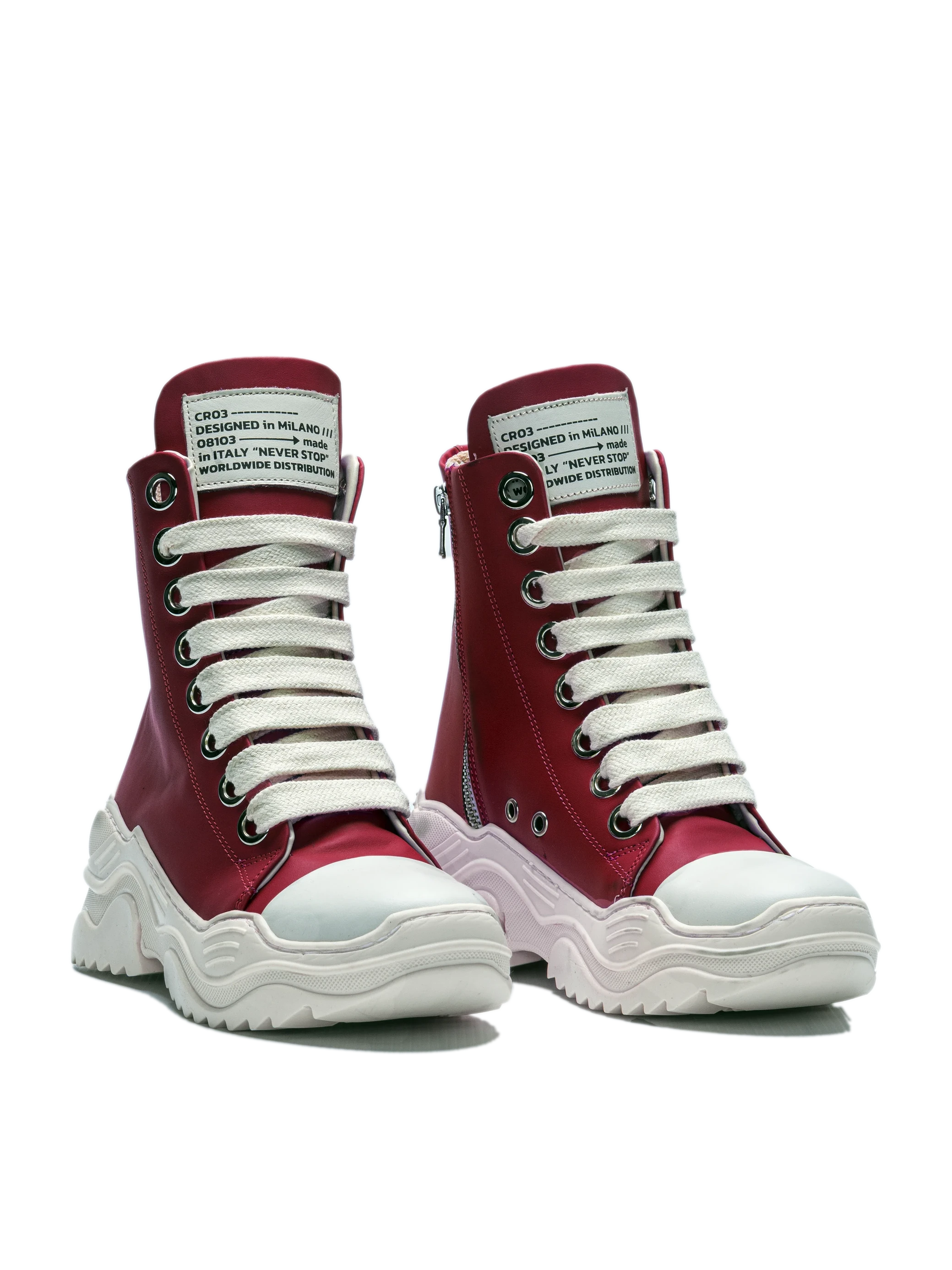 REBEL HIGH – Leather