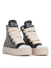 CALIPSO 300 – Silver Eyelets