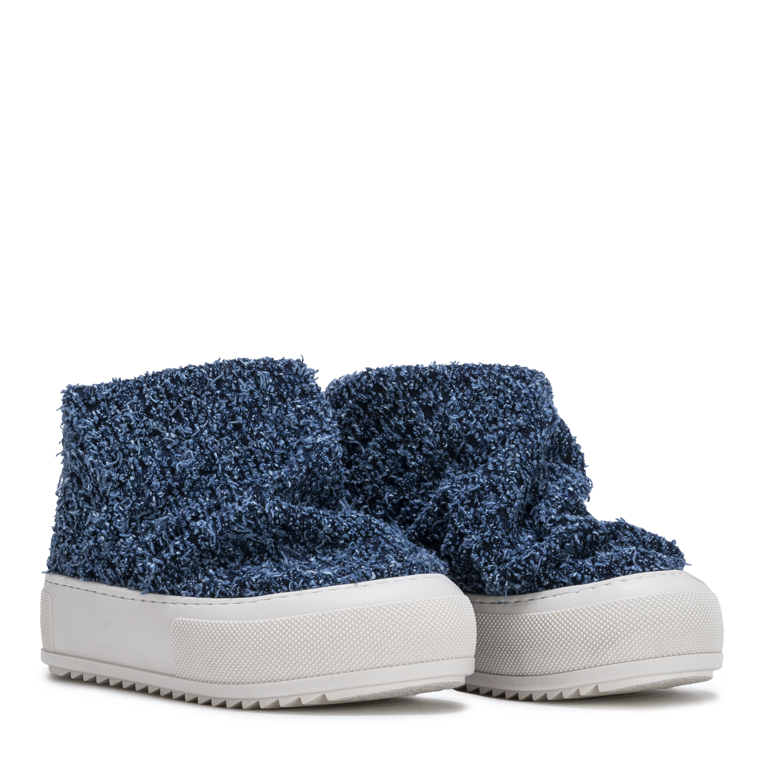 CLOUD – Textured Blue